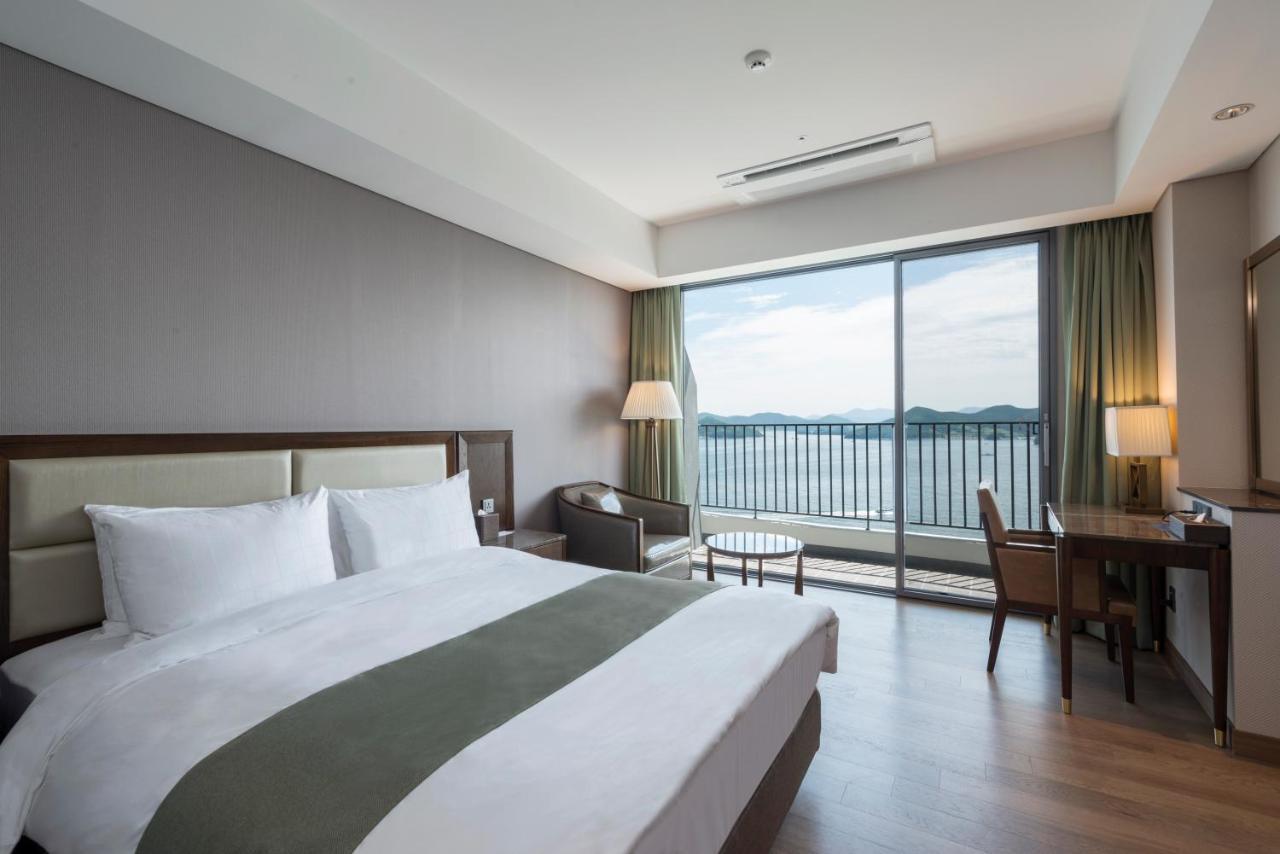 Stanford Hotel&Resort Tongyeong Quarto foto