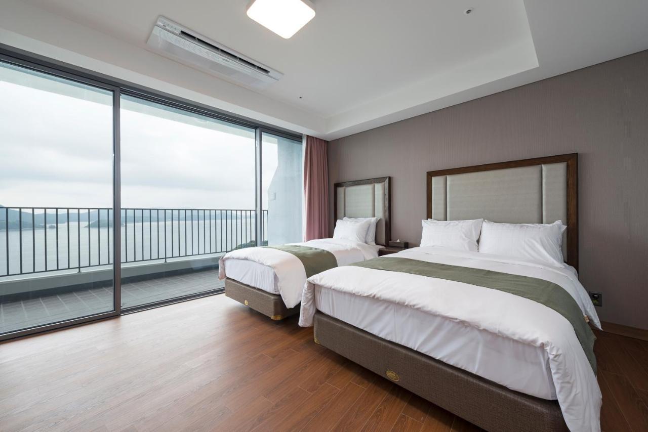 Stanford Hotel&Resort Tongyeong Quarto foto